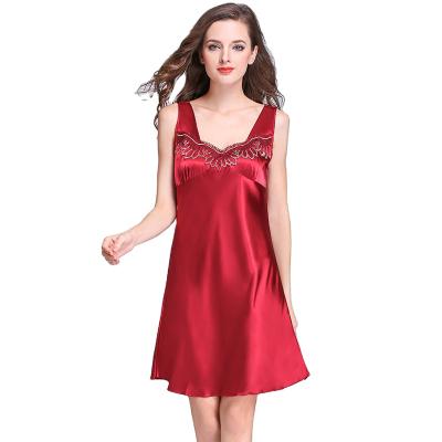 China Factory Discount Breathable Soft Fabric Velvet Ladies Nightgowns Women Summer Pajamas Lady for sale