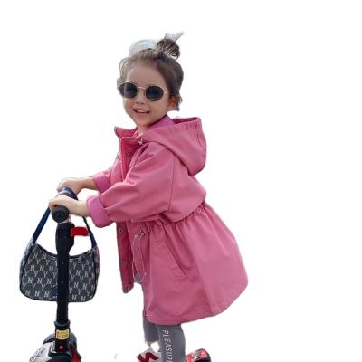 China Korean baby style coat western children of viable girls spring and autumn children's style shell jacket clothing2021New mid length tren for sale