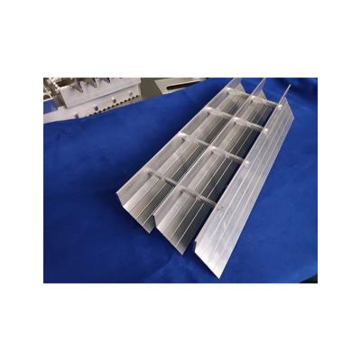 China Industrial Best Selling Goods Using Aluminum Alloy Trafficable Canopy for sale