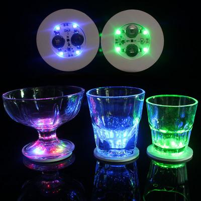 China Non-Polarized Led Flashing Wine Bottle Lamp EVA Cup Luminous Paste Cup Bottom Lamp Sit Bar KTV Wine Atmosphere Glass Cloche With Led Light for sale