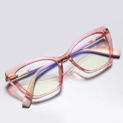 China NIWOTA 2104 Fashionable Metal Women Cat Optical Frame Spectacles Designer Custom Prescription Glasses for sale