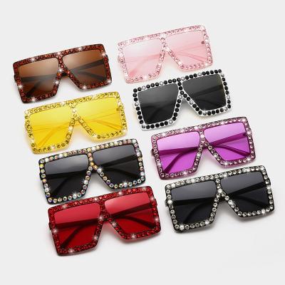 China 10 Years Experience NIWOTA Two Diamond High Quality Diamond Glasses Fashion Luxury Ladies Sunglasses for sale