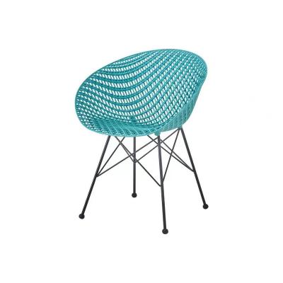 China Plastic dinng chair indoor& Outdoor Nest Chair Plastic Seat With Oval Lounge Patio Metal Legs Weave Outdoor Dining Chairs for sale