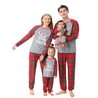 China Winter New European and American Deer Printing Breathable Main Sleepwear for Men Women Children Kids Family Christmas Long Sleeve Pajamas for sale