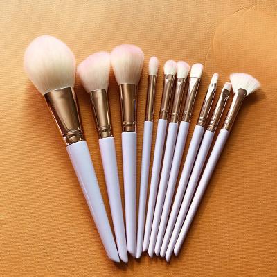 China Angular Blush 9pcs Light Purple Makeup Brush Set Custom Wooden Handle Make Up Brushes Fashion Beauty for sale