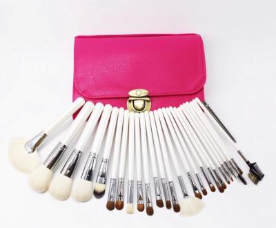 China Angular Blush 26pcs Luxury White Professional Goat Hair Makeup Brushes Cosmetics Set Brush for sale