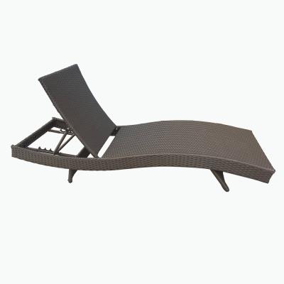 China Chaise Lounge Adjustable Chair/Foshan Outdoor Promotional Daybed Sun Lounger Pool Furniture Convertible Chair Rattan Wicker With Side Table for sale