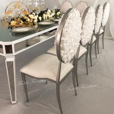 China Modern Wedding Event Decor Flower Back Gold Metal Dining Chair for sale