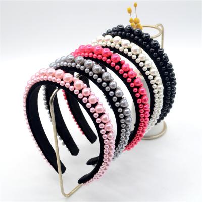 China Bright colors/pearl 2021 stylish newcomer fashionable pearl cute hair band fashion hair circle headband for women wholesale for sale