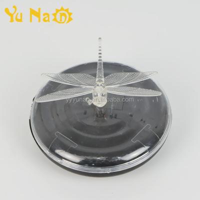 China Outdoor Used Dragonfly Floating LED Solar Light Outdoor Waterproof for sale