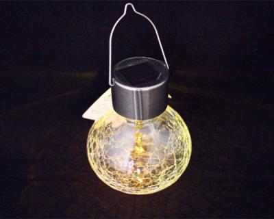 China Crack Glass Crystal Ball Outdoor Used Solar Garden Light for sale