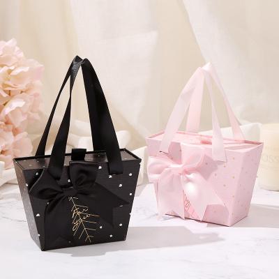 China Factory Price 13*9*5cm Recyclable Pink / Black Gift Boxes Display Handbag For Cosmetic Perfume Lipstick Cases Embalaje Regalo for sale