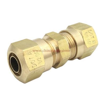 China SAE J844 Tubing 1/2 Inch SAEJ844 Straight Union DOT Brass Compression Fitting for sale