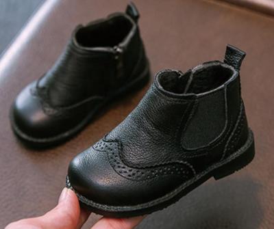 China 2020 Cow Deodorization Comfortable Genuine Leather Baby Boots Soft Top Layer Baby Shoes Laceless Flat Brogue for sale