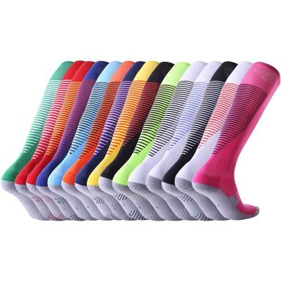 China Breathable High Quality Moisture Wicking Socks Non-Slip Sports Football Socks For Men for sale