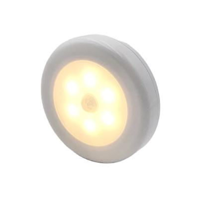 China Modern 6led Night Light Motion Sensor Around Led Cabinet Light Energy Saving Wall Lamp Lighting for sale