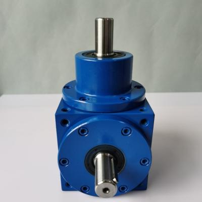 China Garment Shops Small Right Angle Gearbox Bevel Gearbox 90 Degree Bevel Gear Marine Gearbox HD17-2: 1 for sale