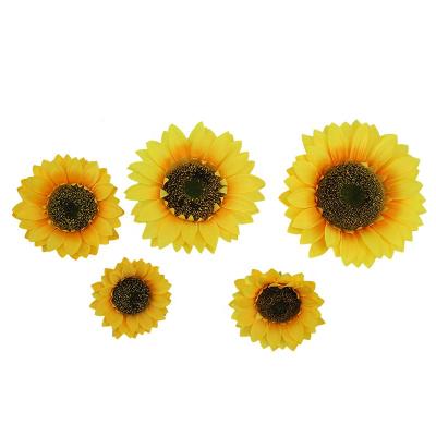 China Natural Hot Selling Sunflower Artificial Silk Big Head Artificial Sunflower for sale