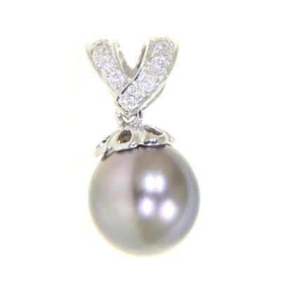 China CLASSIC Diamond Pendant 18K White Gold High Quality Pearl Pendant for sale