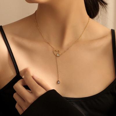 China Personality Environmental Friendly Titanium Fashion Stasis Necklace Women Double Bling Love Heart Shape Steel Simple Adjustable Chain Necklace for sale