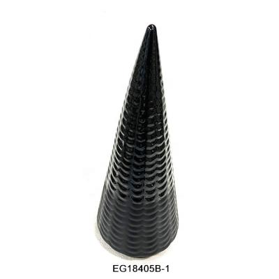 China Home Christmas Decorations Porcelain Christmas Tree In Glossy And Matte Black Color for sale