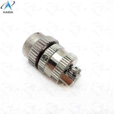 China Circular Electrical Connector Plug with Straight Clamp Back Shell Electroless Nickel Connector Shell.Y8D Series.Y8D-4TJL for sale