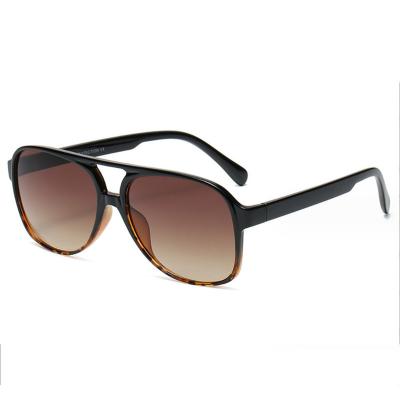 China Fashion Sunglasses 2023 Hot Sale Classic Vintage  Sunglasses for Women Men Large Frame Retro 70s Sunglasses for sale