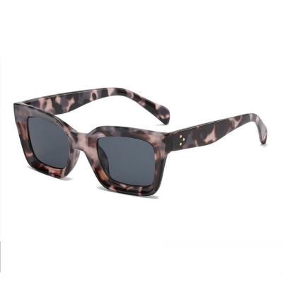 China Fashion Sunglasses Hot Sale Fashionable Unisex wholesale Colorful  Trendy Ins Square Designer Rivet Sunglasses for sale