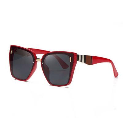 China 2021 new fashion sunglasses men's fashion sunglasses men's sunglasses fashion street shot for sale