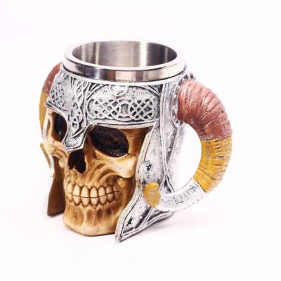 China Viable Royal Medieval Medieval Style Wine Stainless Steel Handle Double Horn Beer Mug Viking Warrior Mug Mug for sale