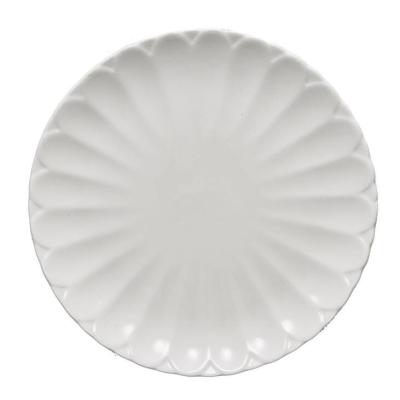 China Sustainable Chrysanthemum Shaped Durable Porcelain Dessert Dish Set , Elegant White Serving Plates for sale