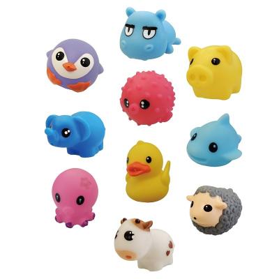 China Custom Water Gun Novelty Bath Toys For Babies Small Animal Shape Mini Cute Vinyl Water Gun Toys For Children 2020 for sale