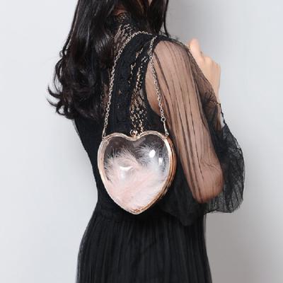 China New Fashion Clear PU Crystal Women Crossbody Clutch Bag Acrylic Clutch Bag For Heart Dinner Party Clutch Bag for sale