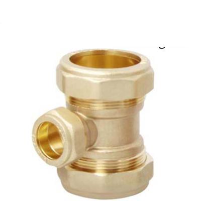 China Elbow Tee Reducer Threaded Brass Pipe Fitting Reducing Tee For Copper Pipe for sale