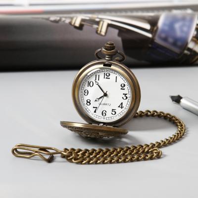 China GOHUOS Vintage Antique Unique Mens Pocket Hand Watches Creative Quartz Heart Shaped Bronze Watches For Men for sale