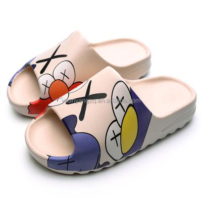 China Brand Women's Yeezy Sandal CUSHIONING Slides Custom Colored Yeezy Slides Platform Women Flat Women Sandals for sale