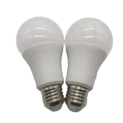 China Plastic And Aluminum Body SMD LED Lamp 10W 15W 18W CE And A70 Plastic And Aluminum Body SMD LED Bulb for sale