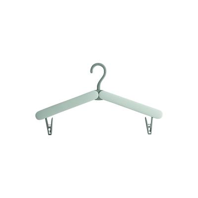 China 2021 Recyle Plastic ABS Hangers Flexible Thin Hangers Non Slip For Clothes Laundry Plastic Hangers for sale