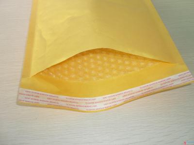 China 6x9 van kraftpapier de Poly Verschepende Verpakkende Polymailer Mailers Envelop van de Bellenmailer Te koop