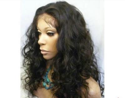 Chine Cheveux 150% de densité Front Lace Wigs Kinky Curly avec des cheveux de bébé à vendre