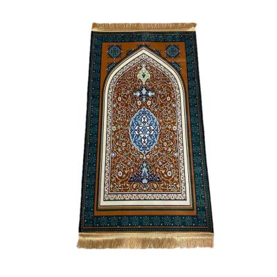 China Stain Heavy Duty Portable Islamic Rug Factory Travel Supply Foldable Prayer Mat With Anti Slip for sale