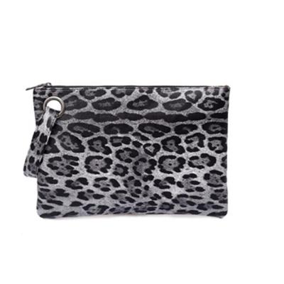 China Portable Silvia Leopard Print Envelope PU Leather Clutch Bag Handbag Leather Wristbands for sale