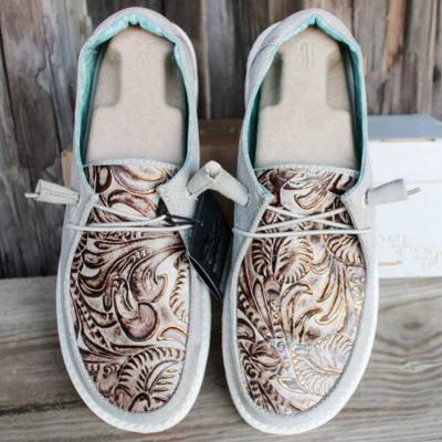 China Flat 2022 Low Top Shoes Gray Leaf Pattern Canvas Women Upper Casual Comfort Fashion Wholesale Slip On Flats Loafers Shoes for sale