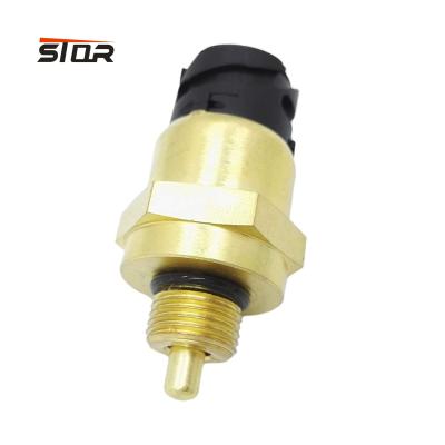 China STQR Plastic Products Pressure Fuel Oil Sensor 1077574 227114 Auto Parts Oil Pressure Sensors For Volvo for sale