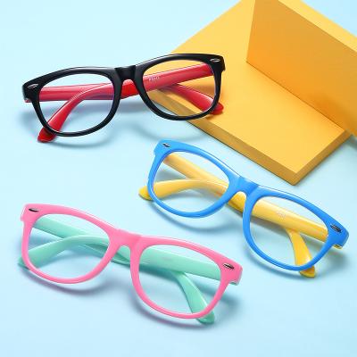 China Oversized Flexible Silicone Kids Comfortable Blue Light Glasses Anti Protect Eyes Computer Eyewear For Child for sale