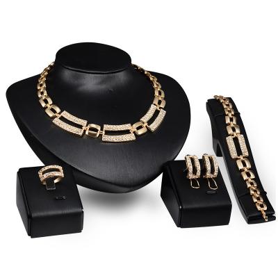 China 2022 Vintage Fashion European Style Overdone Big Necklace Type Alloy Jewelry 4 Piece Jewelry Set for sale