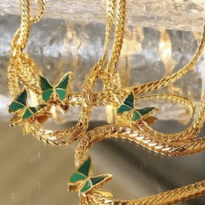 China FASHIONABLE Green Butterfly Custom Necklace Tarnish Free Waterproof Jewelry 2022 Women Tasty 18k Gold Plated Stainless Steel Choker Chain for sale