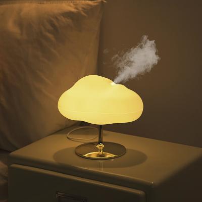 China Mini Car Essential Ultrasonic Oil Diffuser Hotel Car Fragrance Diffuser Electric Diffuser for sale