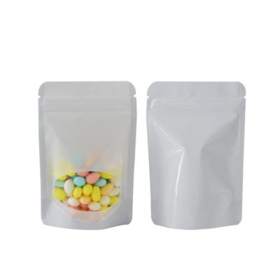 China Wholesale Dry Flower Aluminum Foil Clear Zipper Window Nuts Smell Proof Plastic Food Packaging White 4x6 Inches 3.5g Mylar Bags for sale