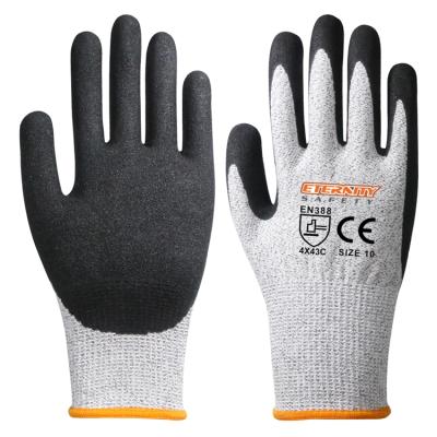 中国 Eco-friendly high performance cut resistant glove sandy finish coated with anti cut and puncture resistant 販売のため